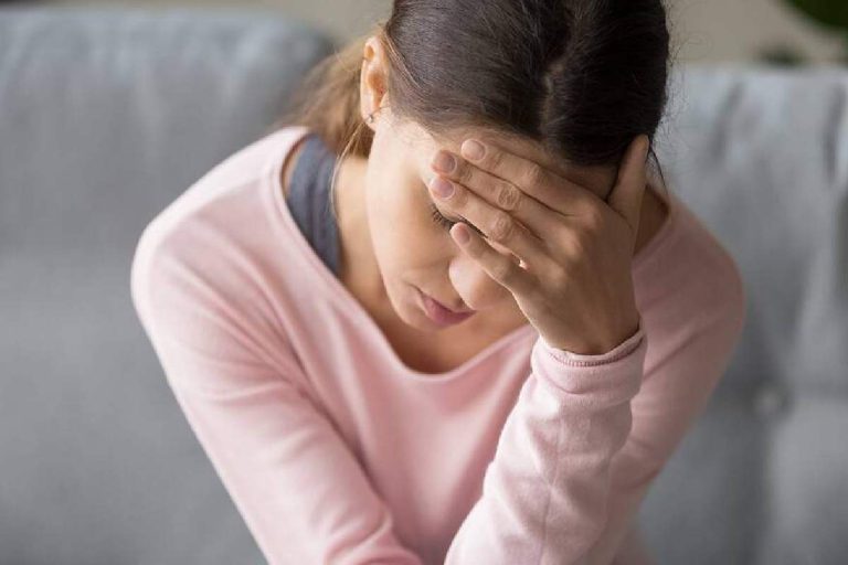 Types Of Headaches And Its Symptoms